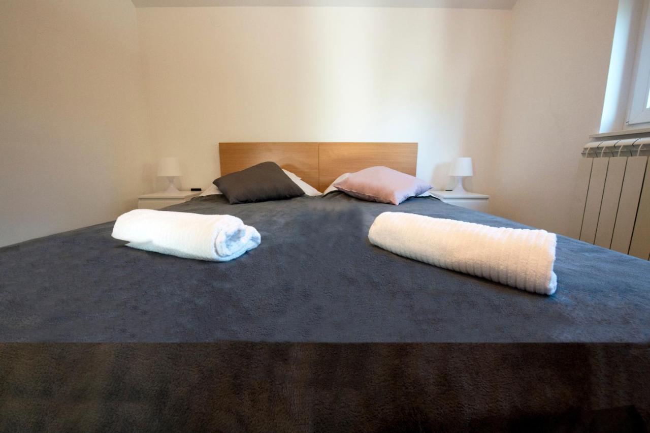 Apartman GRC Apartment Dugo Selo Bagian luar foto